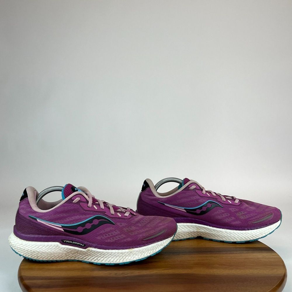 Womens Saucony Triumph Purple Athletic Running Shoes Sneakers Size 11 M GUC‎